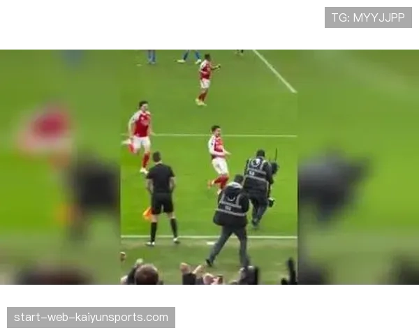 皇家社会铁三角中场控制：苏比门迪图连特斯梅里诺构建稳固传切网络